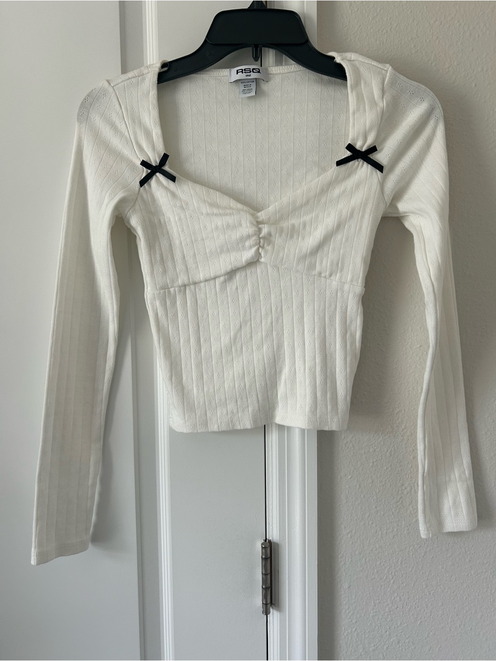 RSQ Long Sleeve Pointelle Bow Cinch Sweetheart Long-Sleeve Crop Top